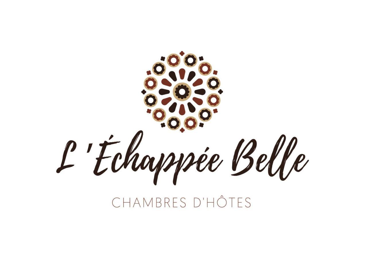 L'Echappee Belle Panzió Chartres Kültér fotó
